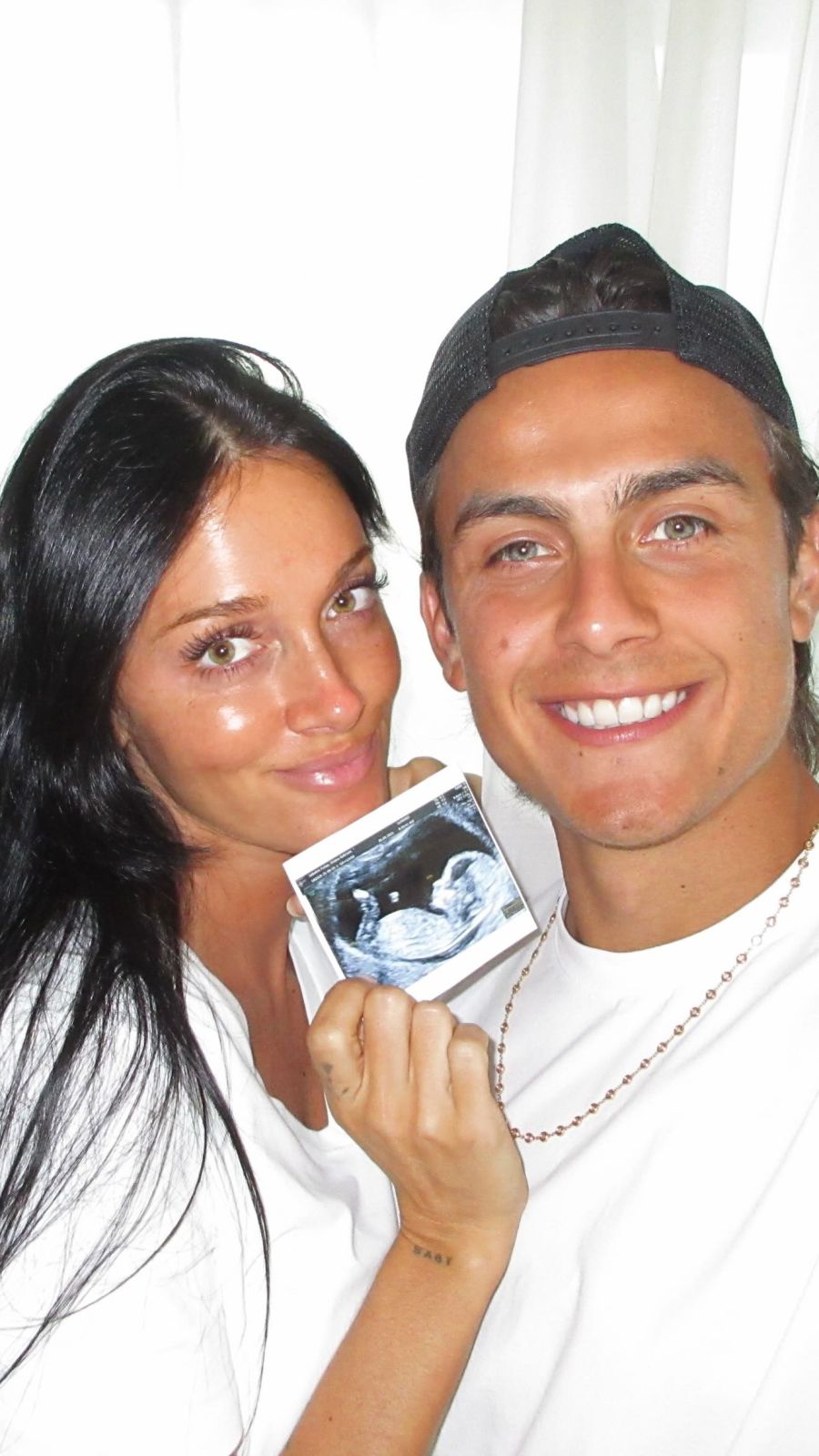 Oriana Sabatini y Paulo Dybala