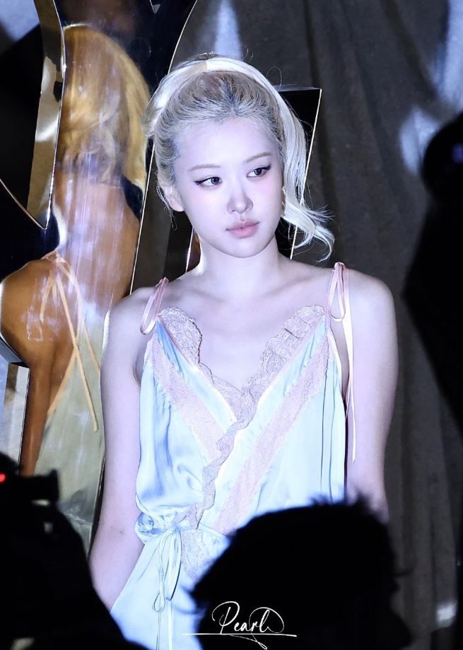 Rosé para SAINT LAURENT 2025 