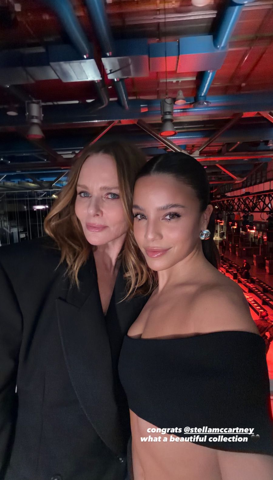 Emilia Mernes y Stella McCartney