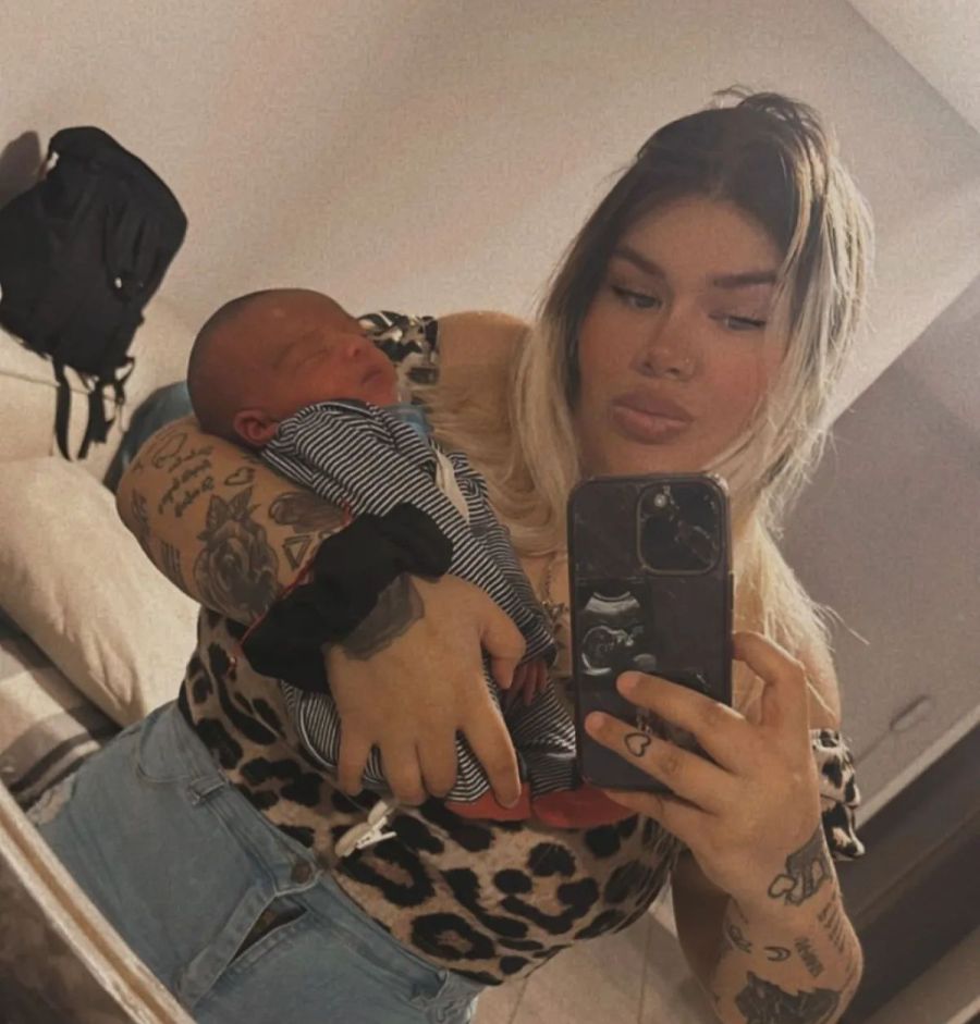 Morena Rial, Amadeo 
