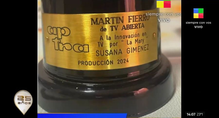 Susana Giménez estatuilla