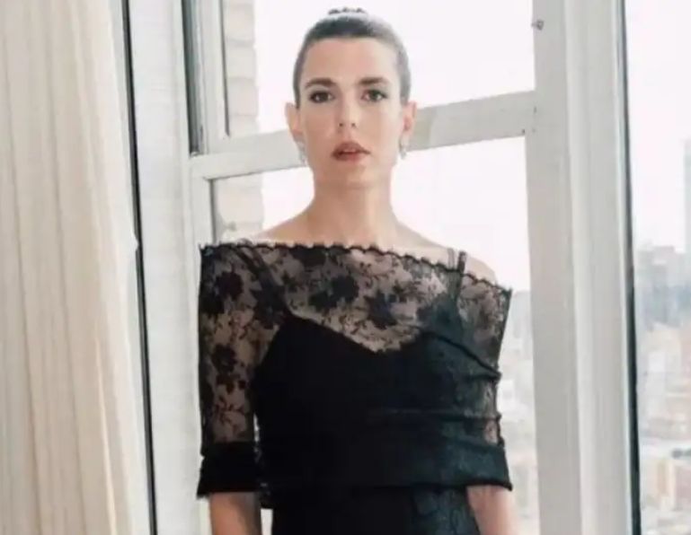 Carolina de Mónaco y sus hijos