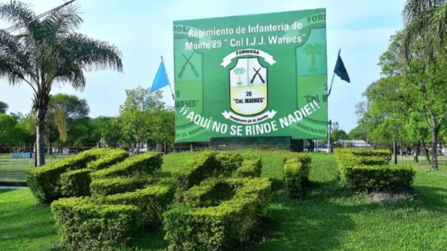 Bandera Acá No Se Rinde Nadie