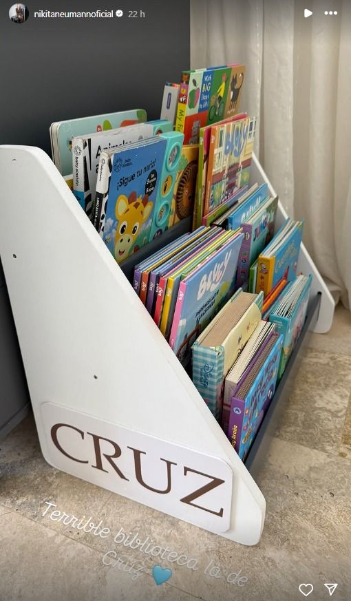 Biblioteca Cruz Urcera