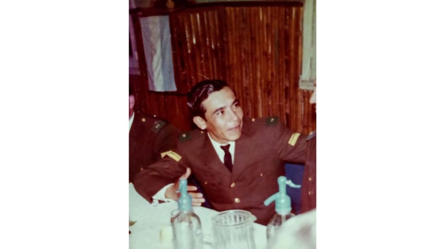 El sargento primero Víctor Sanabria unos días antes de ser acribillado por Montoneros durante la Operación Primicia