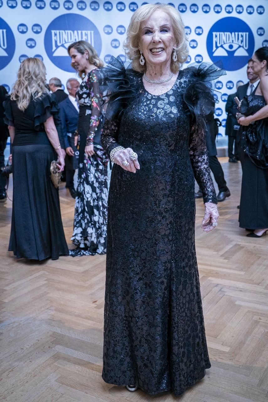 Susana Giménez, Juana Viale y Belu Lucius