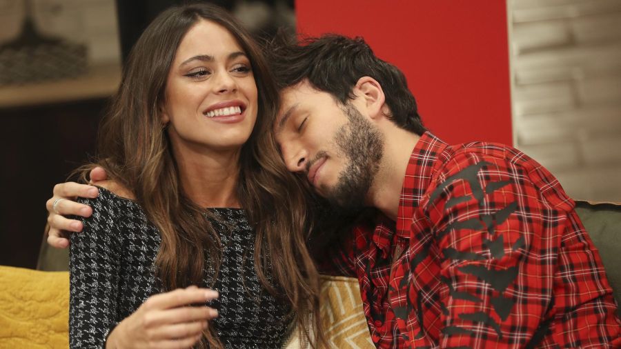 Tini Stoessel y Sebastián Yatra
