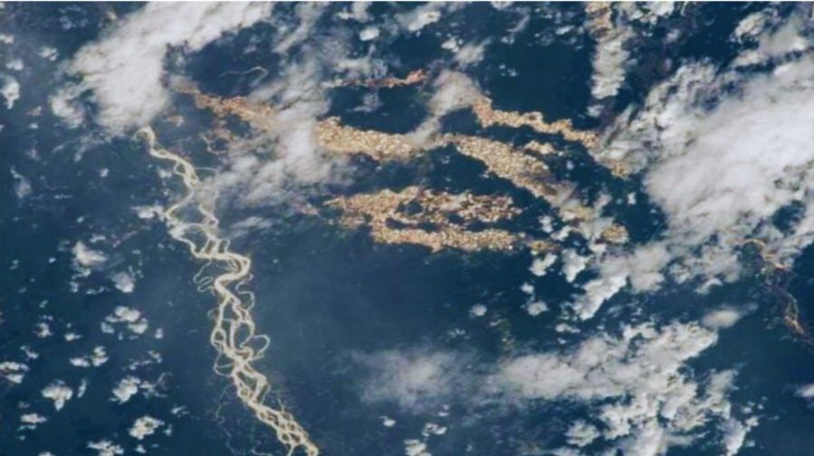 Toma aérea del Centro Espacial Johnson