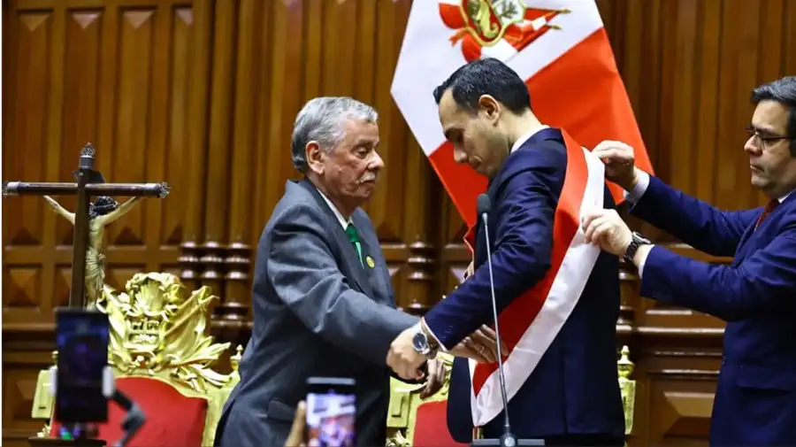 Destituyeron a Dina Boluarte 20251010