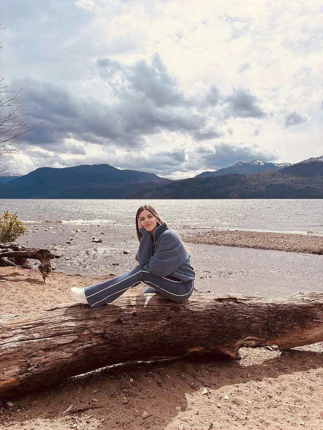 Camila Galante y sus hijos en San Martín de los Andes