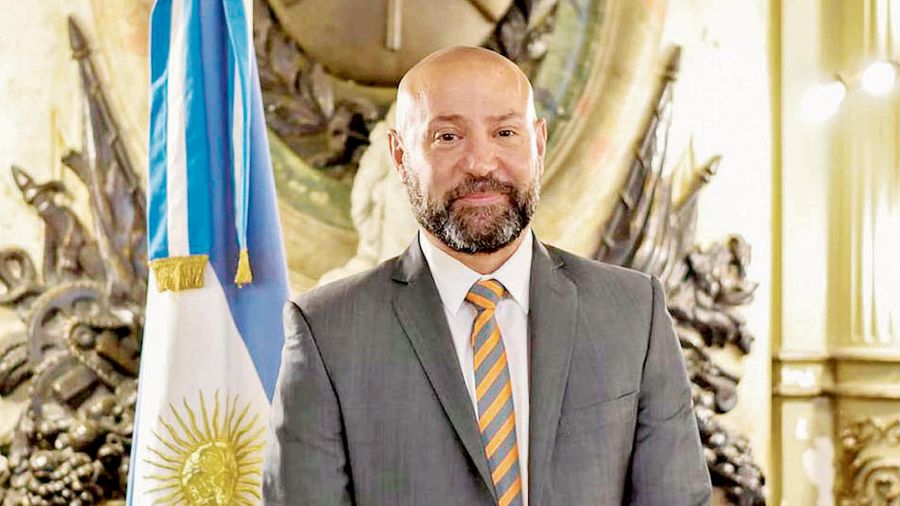 Los clientes de Onetto