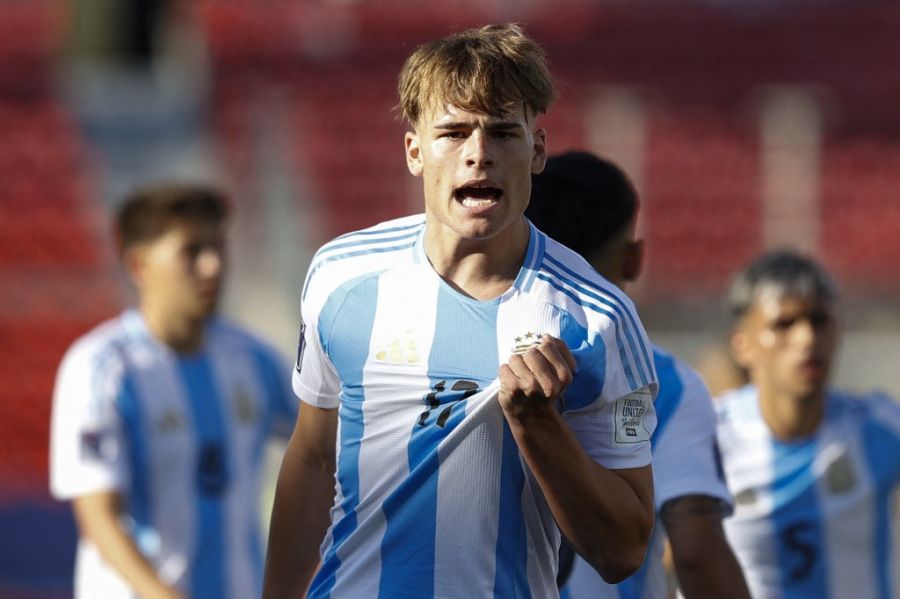 Mateo Silvetti con la Selección Argentina Sub-20