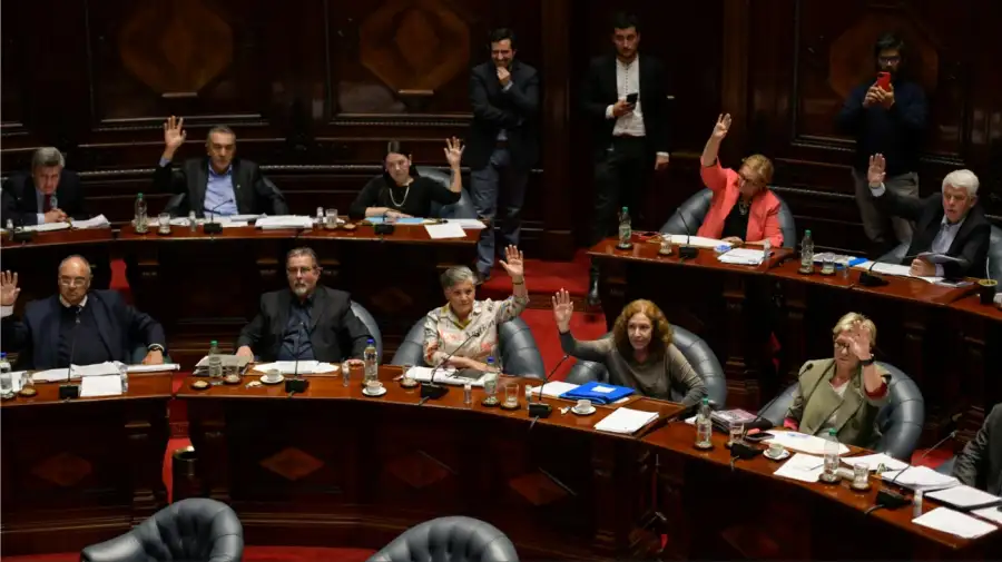 Uruguay aprobó ley de eutanasia 20251015