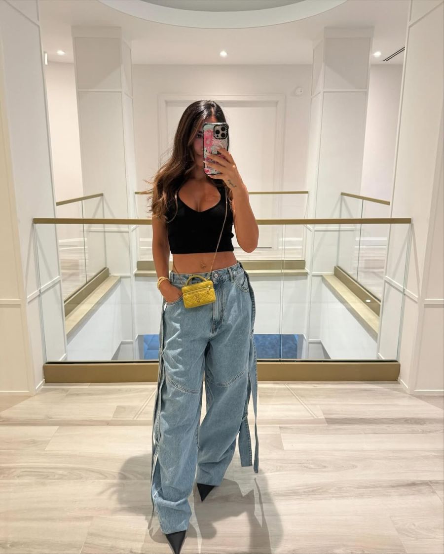 El denim de Antonela Roccuzzo