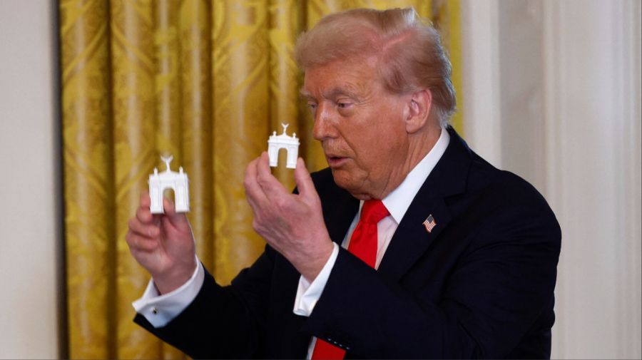 La controvertida propuesta de Trump de un “arco de triunfo” en Washington para inmortalizar un legado