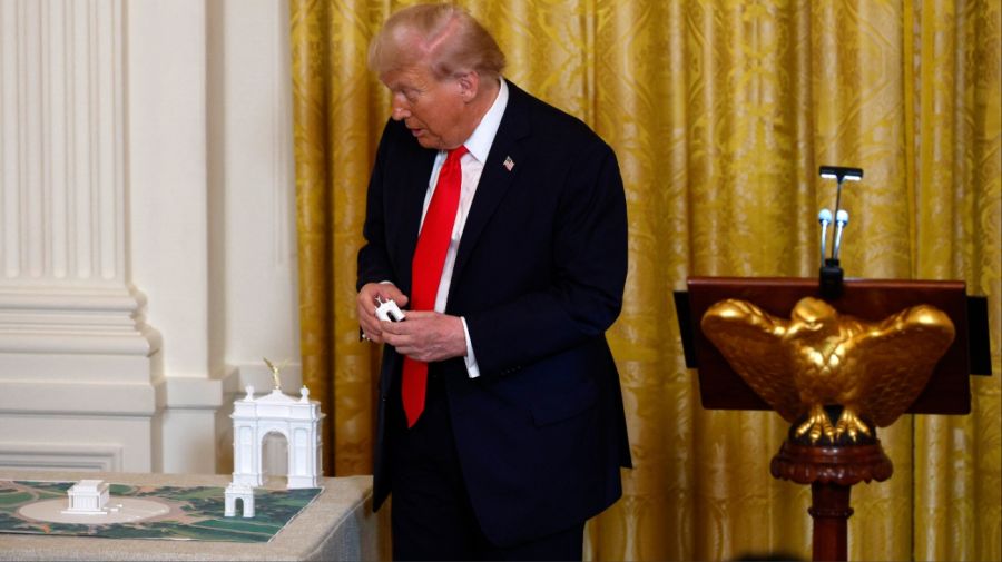 La controvertida propuesta de Trump de un “arco de triunfo” en Washington para inmortalizar un legado