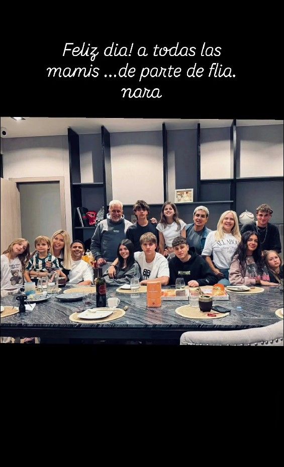 El festejo por el Día de la Madre de Wanda Nara y su familia