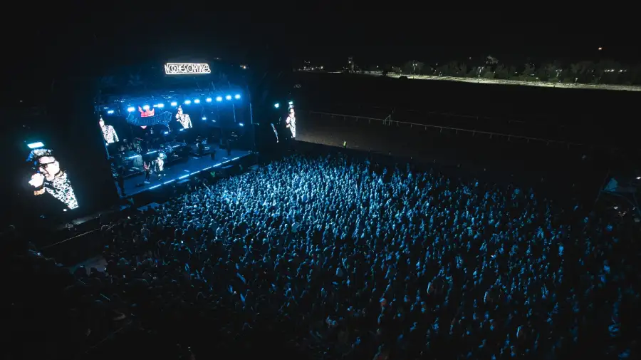 Los Auténticos Decadentes en Noches Capitales