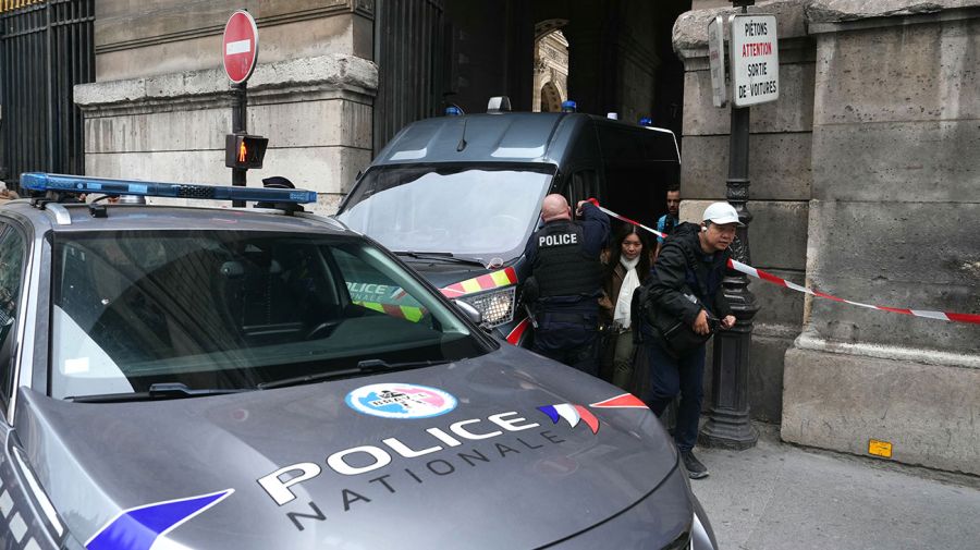 Robo al Museo Louvre Francia 19102025