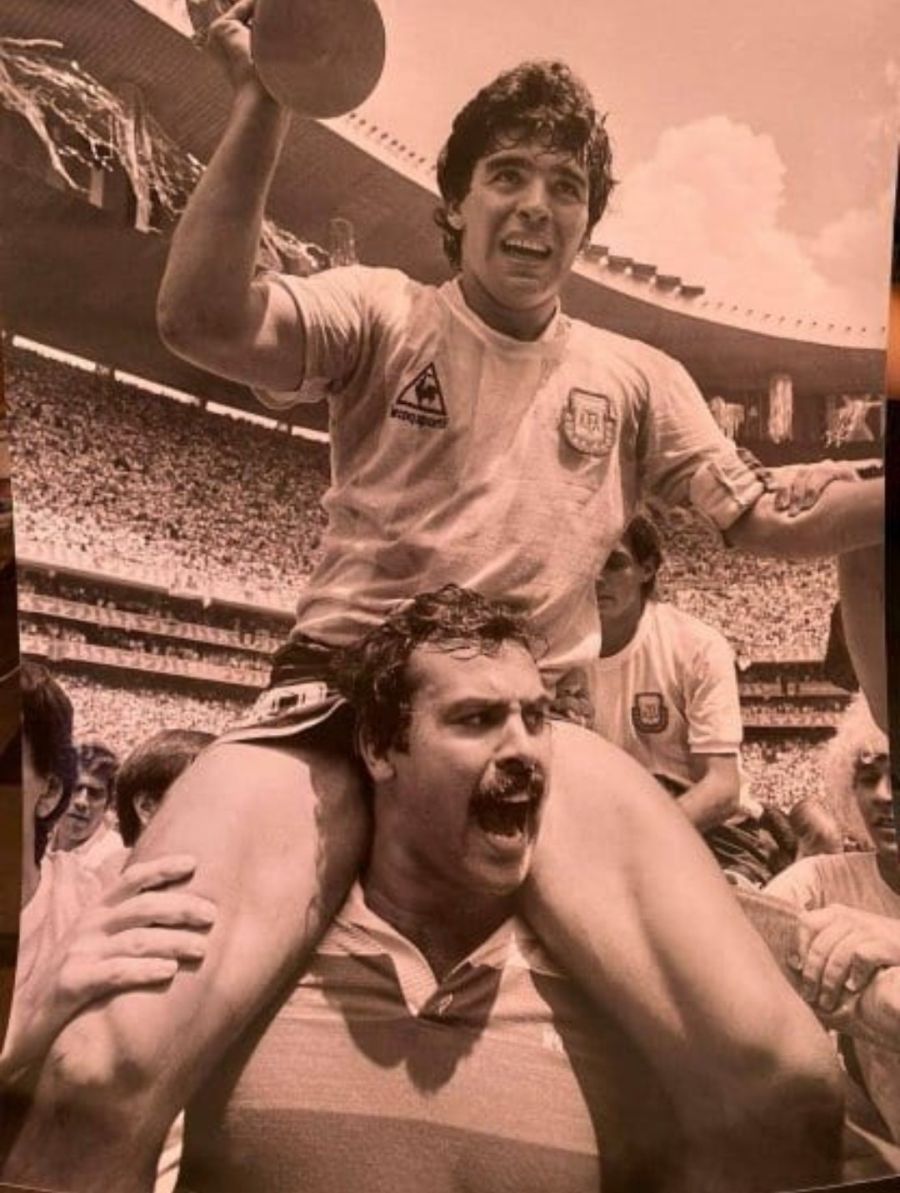 Diego Maradona y Roberto Cejas