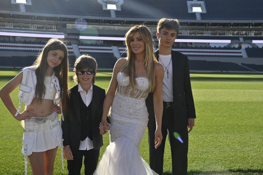 Gala Caras día de la madre