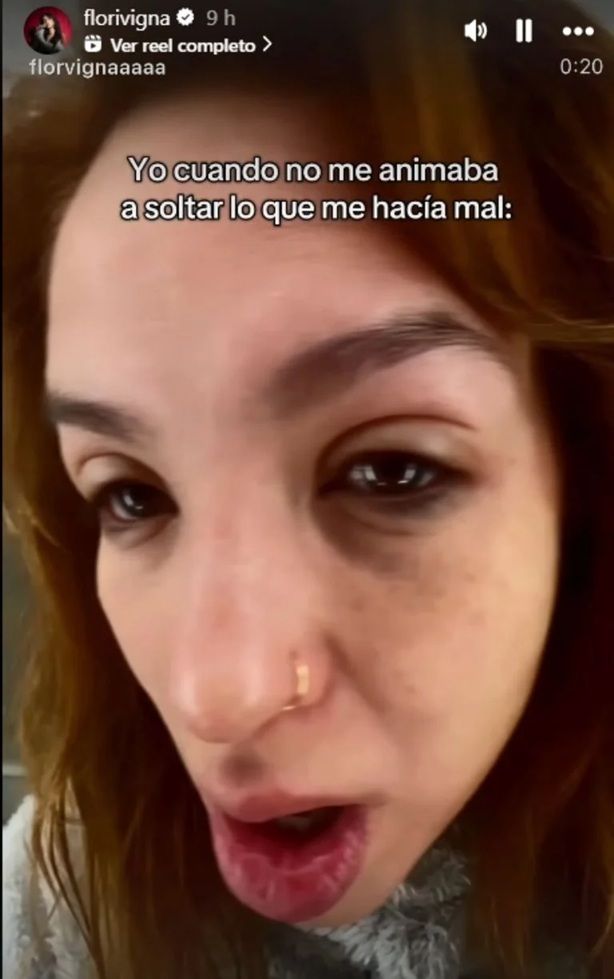 Flor Vigna llorando