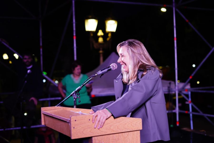 Myriam Bregman hablando en el acto de cierre del Frente de Izquierda