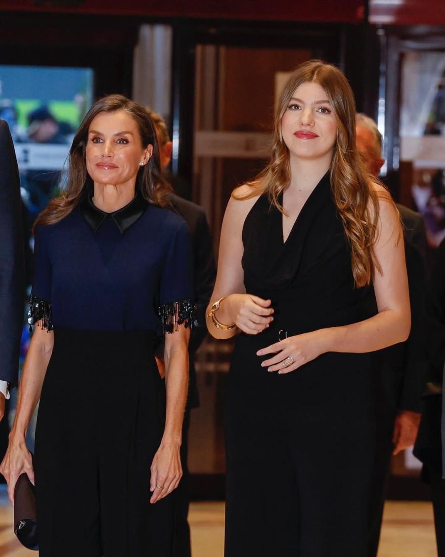 Las princesas Leonor y Sofía