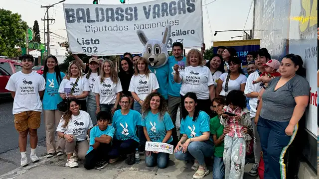 Yanina Vargas en la campaña de Baldassi