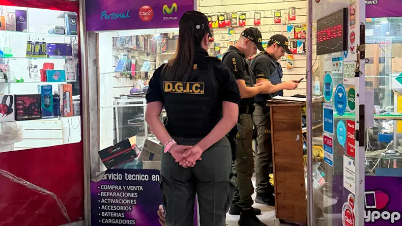 Allanamientos en galeria Espacial