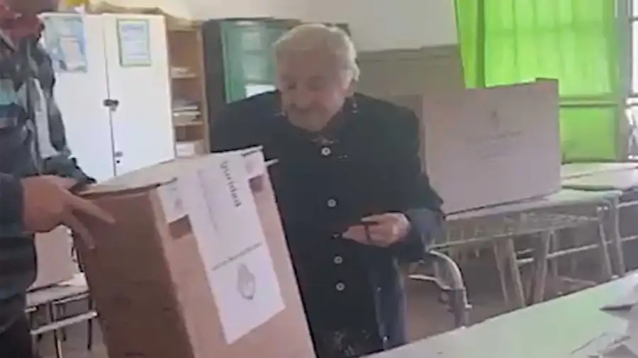 La mujer de 100 años que fue a votar 20251026