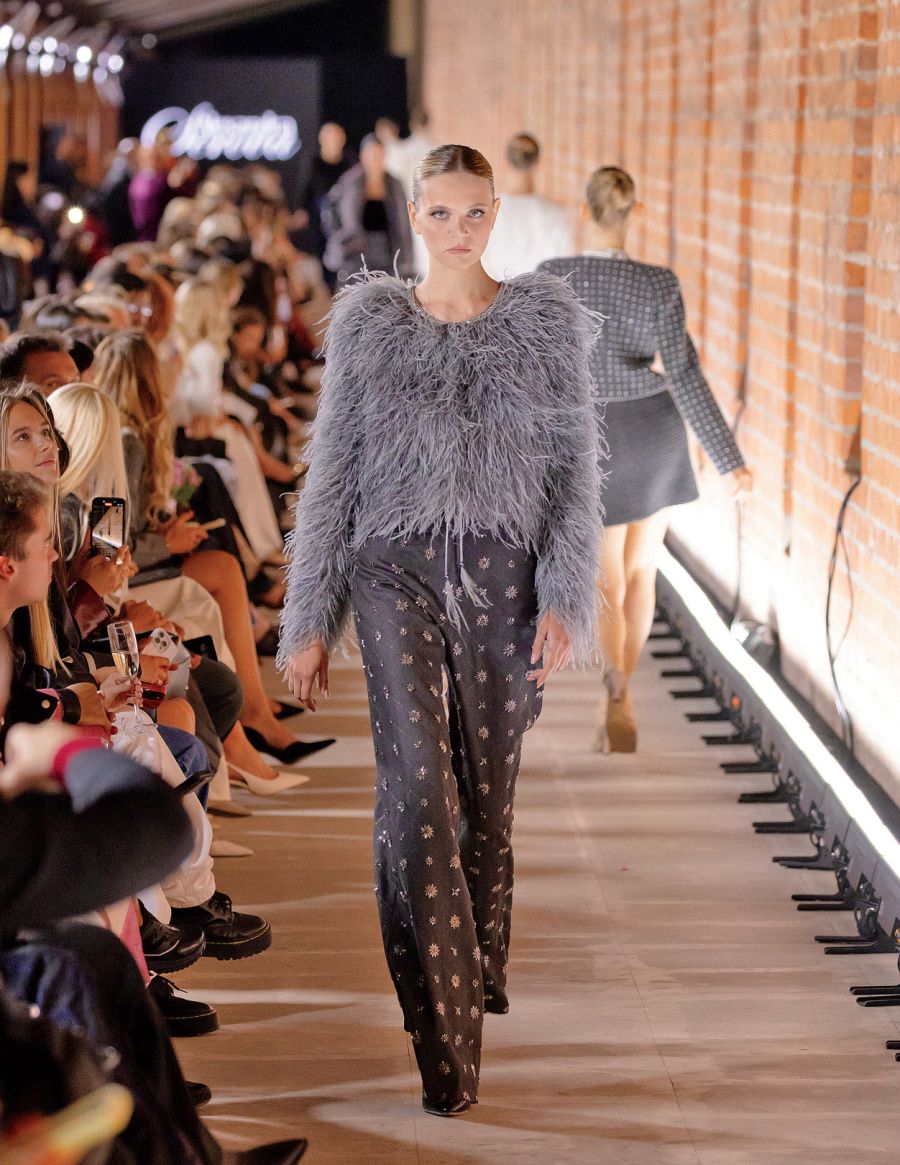 Fashion Moscu Brics 25