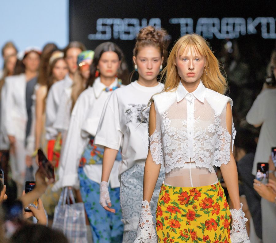 Fashion Moscu Brics 25