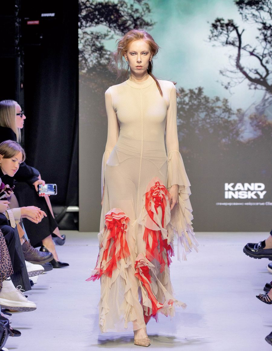 Fashion Moscu Brics 25