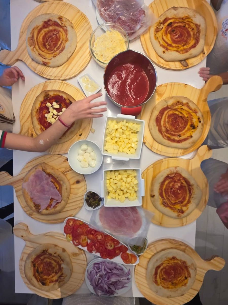 Emilia Attias y su hija Gina