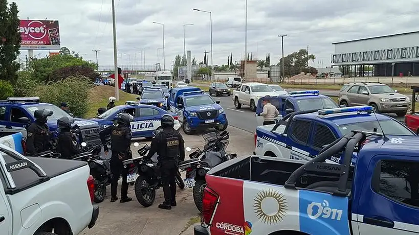 Megaoperativo en hotel alojamiento