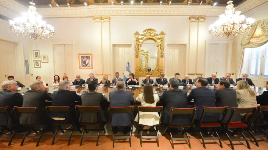 Reunion de Milei con gobernadores en Casa Rosada 20251030