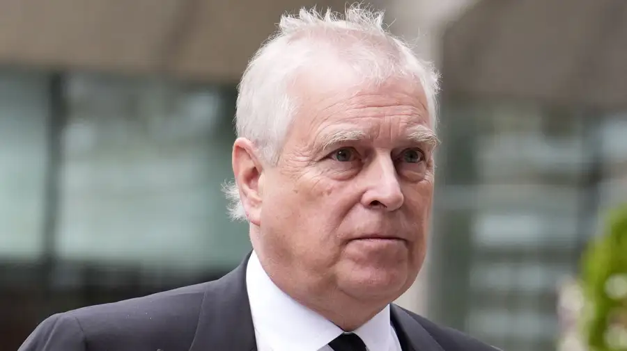 Principe Andrés de Inglaterra 31102025