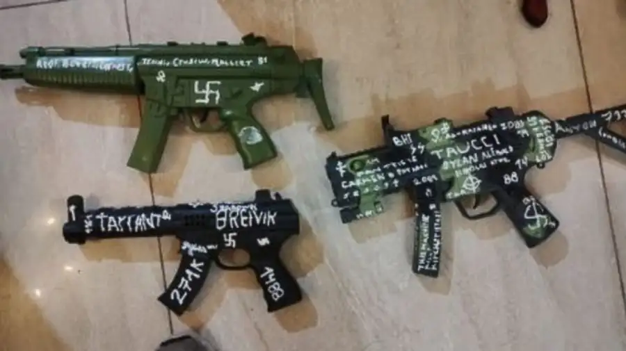 Detuvieron a un joven de 16 años por planear un tiroteo escolar