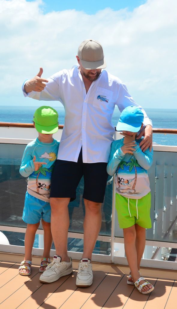 Germán Martitegui y sus dos hijos, Lorenzo y Lautaro