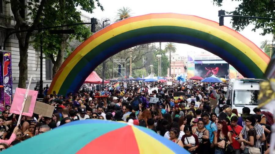 Marcha del orgullo 01112025