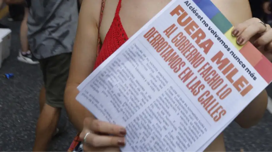 Marcha del orgullo 01112025