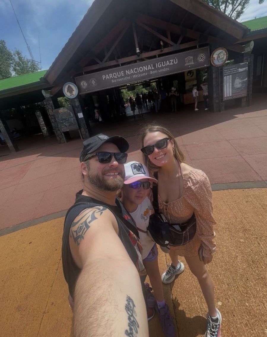 Flor Otero junto a su hija, Nina