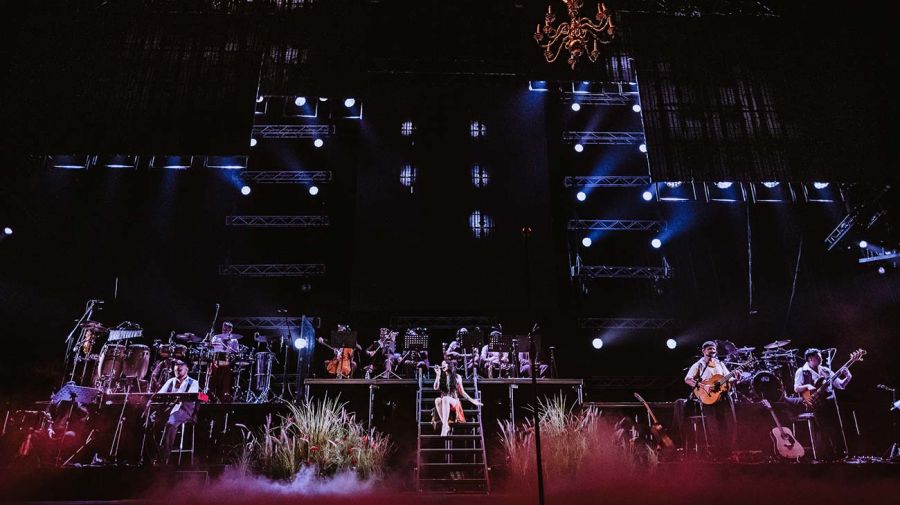 Cazzu arrasó en su cuarto Movistar Arena 03112025