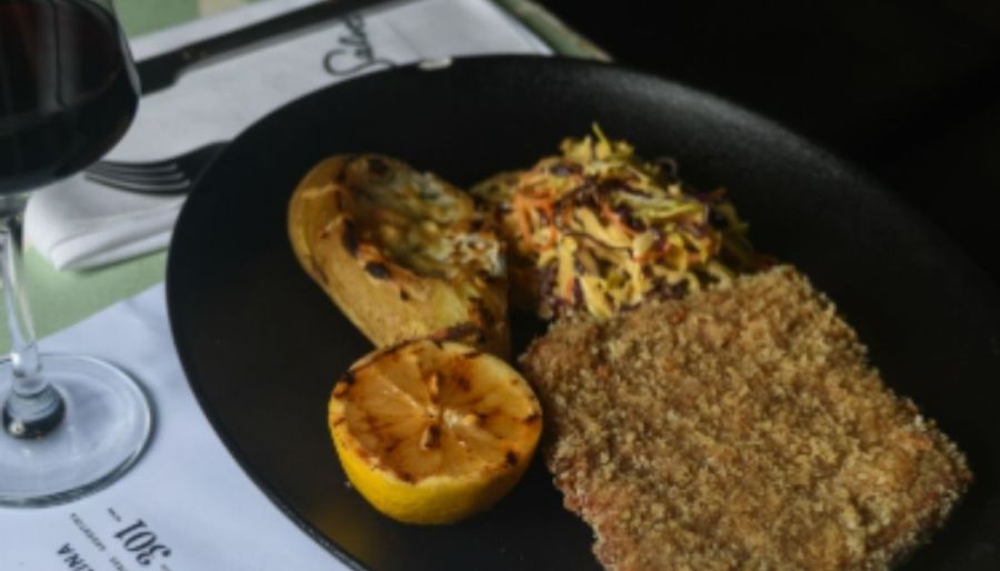 Salve sorprende con su nueva milanesa de entraña: innovación y sabor en la cocina porteña