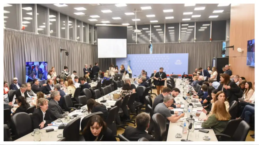 comision de presupuesto 04112025