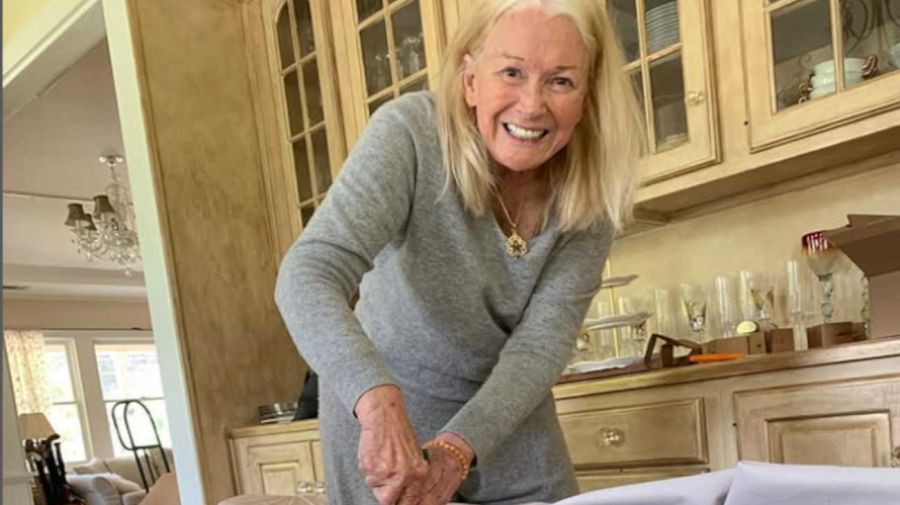 Diane Ladd, actriz tres veces nominada a los Premios Oscar y madre de Laura Dern 20251103