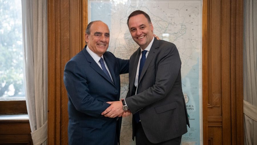 Guillermo Francos y Manuel Adorni