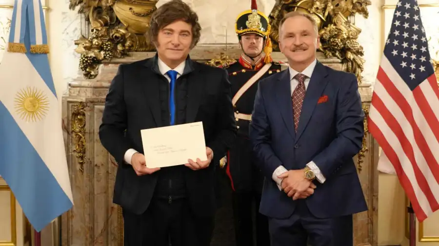 Javier Milei y Peter Lamelas 20251104