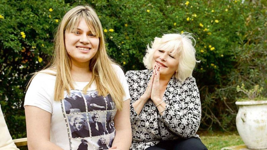 Luisa Albinoni y su hija Verónica